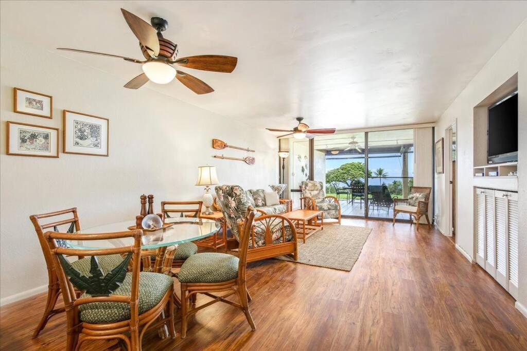 Beautiful 2/2 Condo In Kailua Kona. Ocean View! Exterior photo